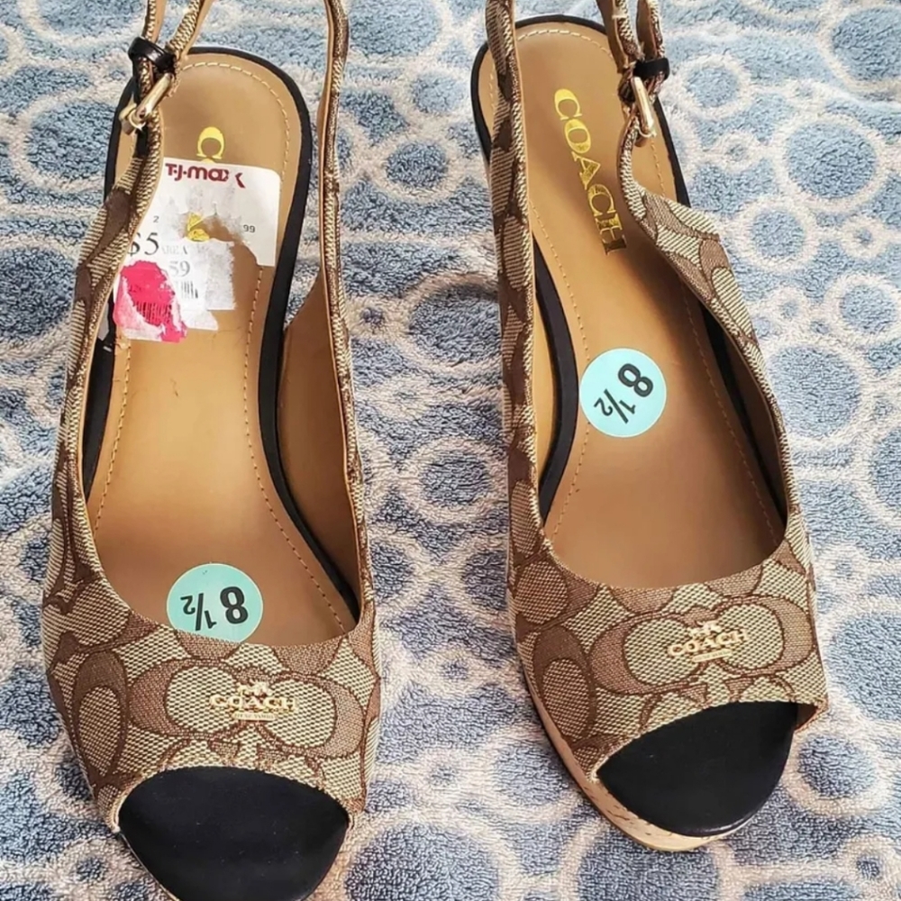 Coach sandals